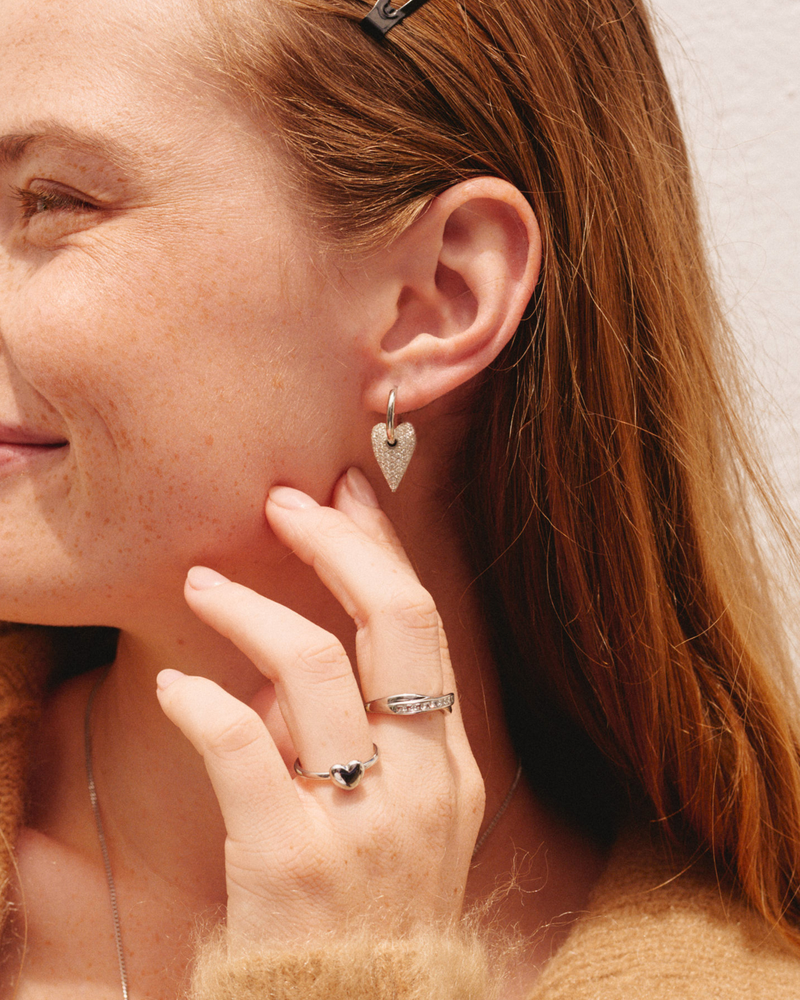 Amore Sparkle Hoops L Hoops Silver