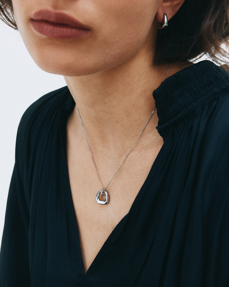 Lore Necklace S Silberhalsketten Silber