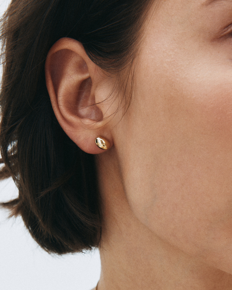 Obelle Studs S Earrings Gold