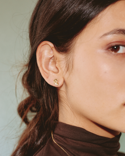 Melted Studs Gold earrings Guld