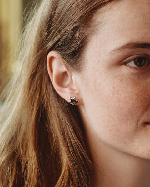 Astra Studs For teenager Silver
