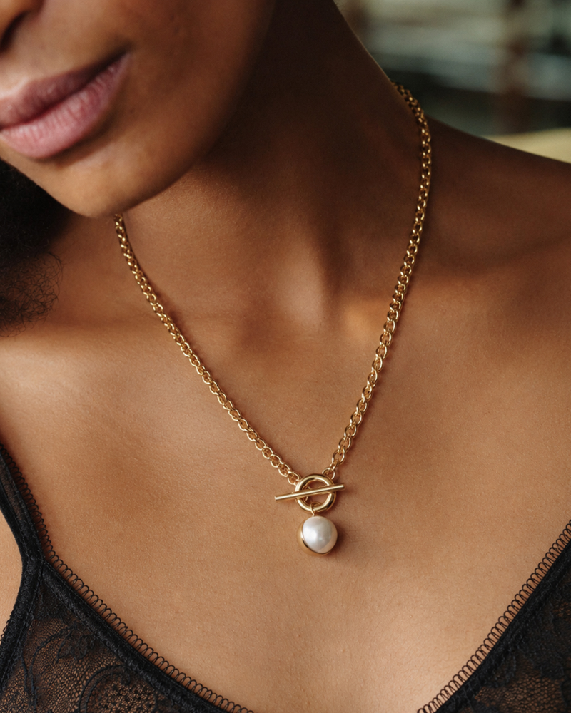 Eclipse Necklace L Gold necklaces Gold