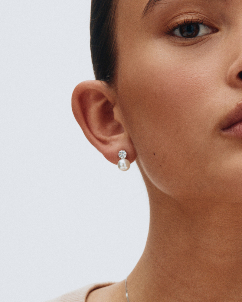 Luna Studs L Stiftörhängen Silver