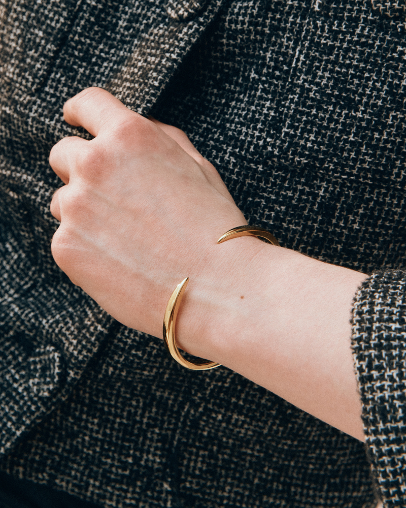 Crest Bangle Bangles Gold