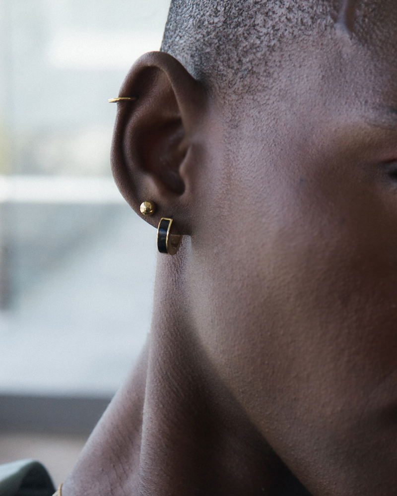 Plain Studs M Ørestikker Guld