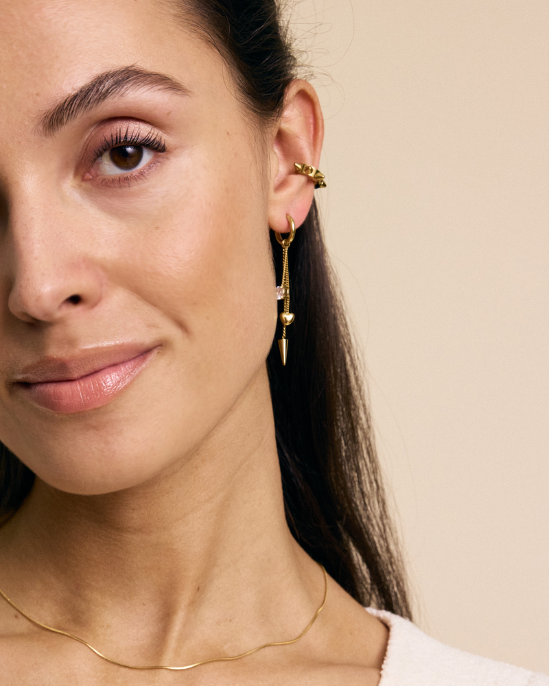 Peak Ear Cuff Korvakalusteet Kulta