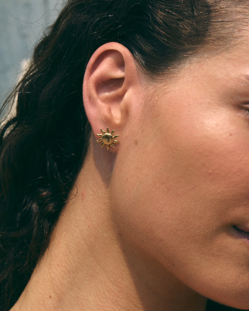 Sun Studs S undefined Gold