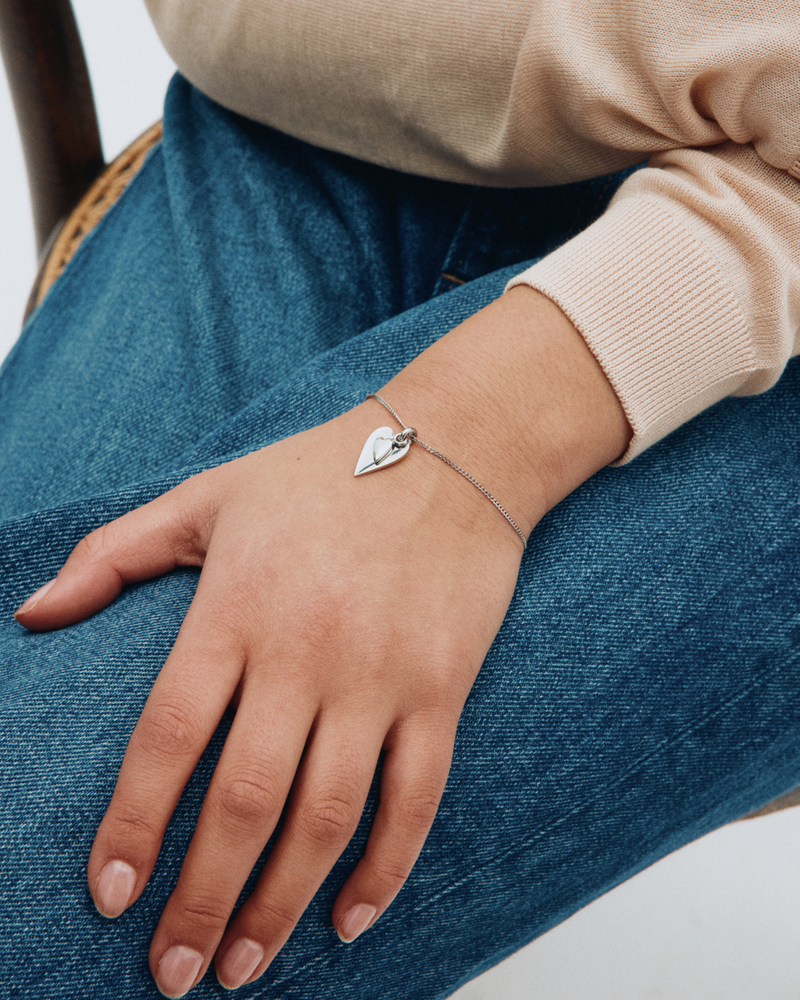 Heart to Heart Bracelet Hopeiset rannekorut Hopea