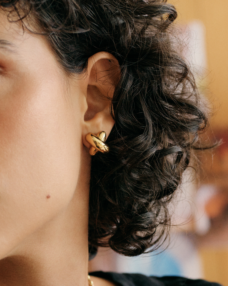 Alexa Studs L Studs Gold