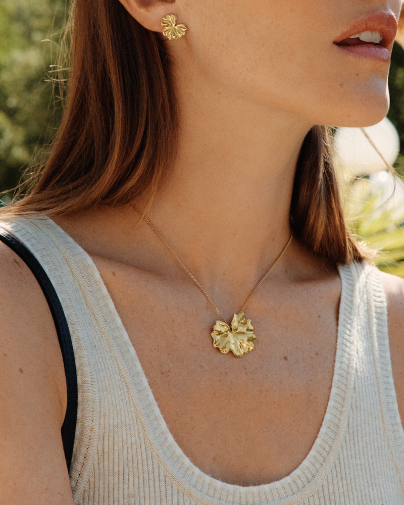 Gerana Necklace L Gold necklaces Gold