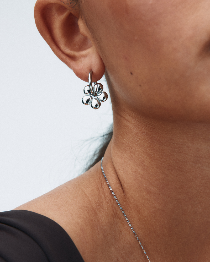 Daisy Hoops Hoops Silver