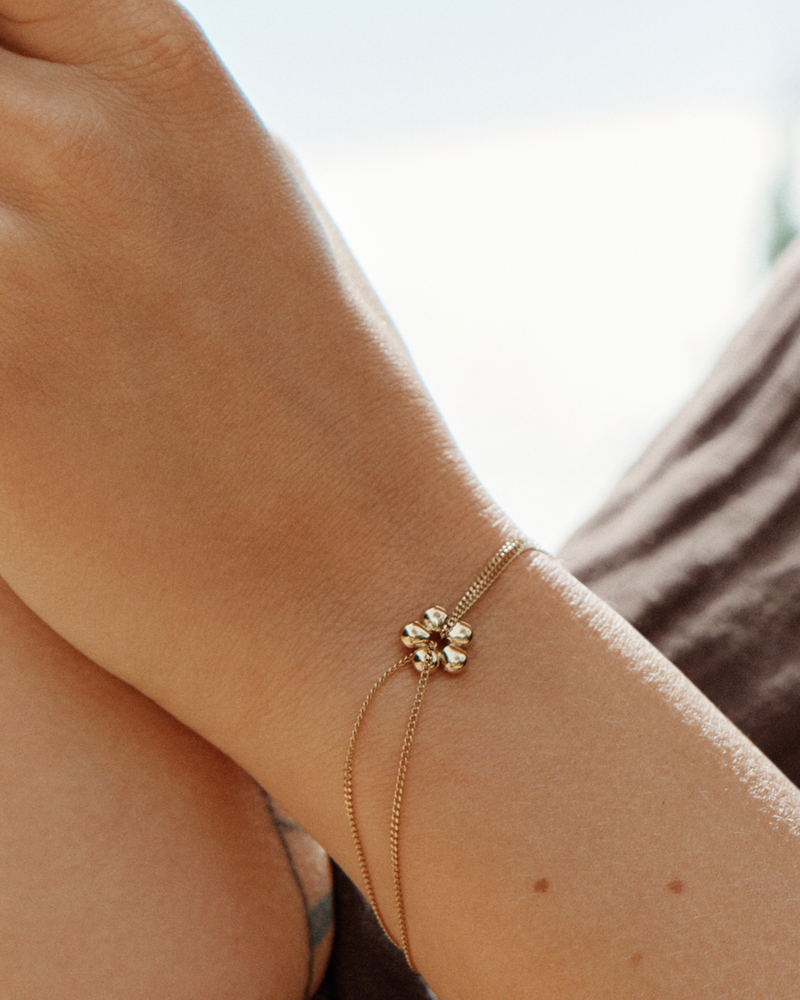 Daisy Bracelet Kultaiset rannekorut Kulta