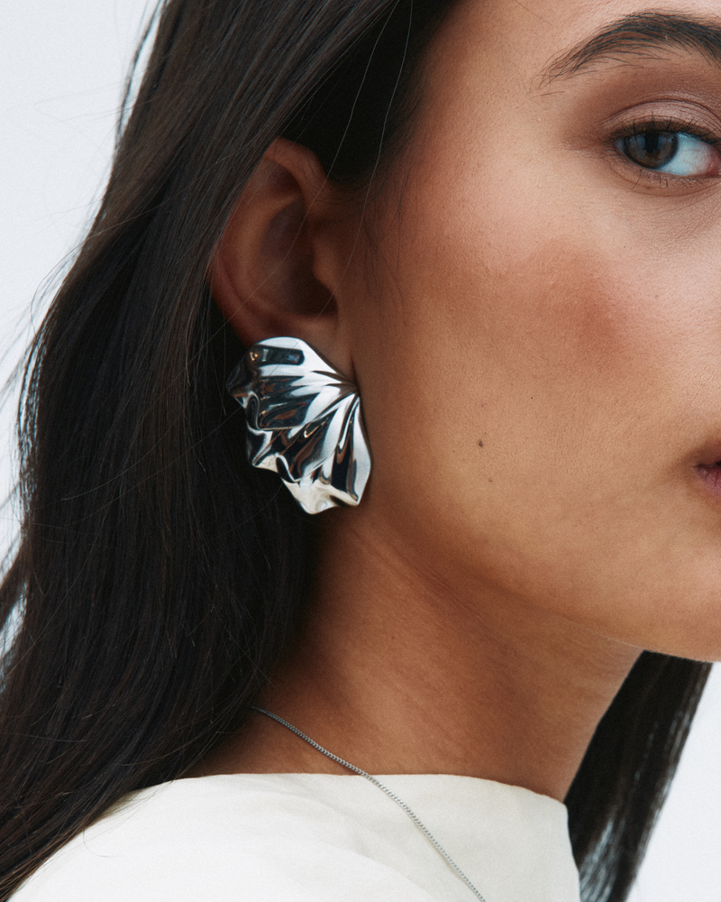 Petal Studs L Steckerohrringe Silber