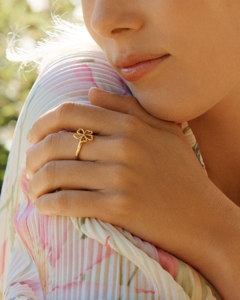 Alba Ring S Gold rings Guld