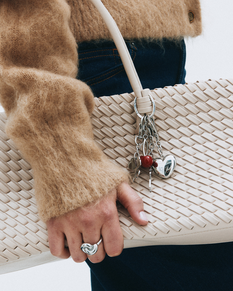 Cherry Bag Charm Taskepynt Sølv