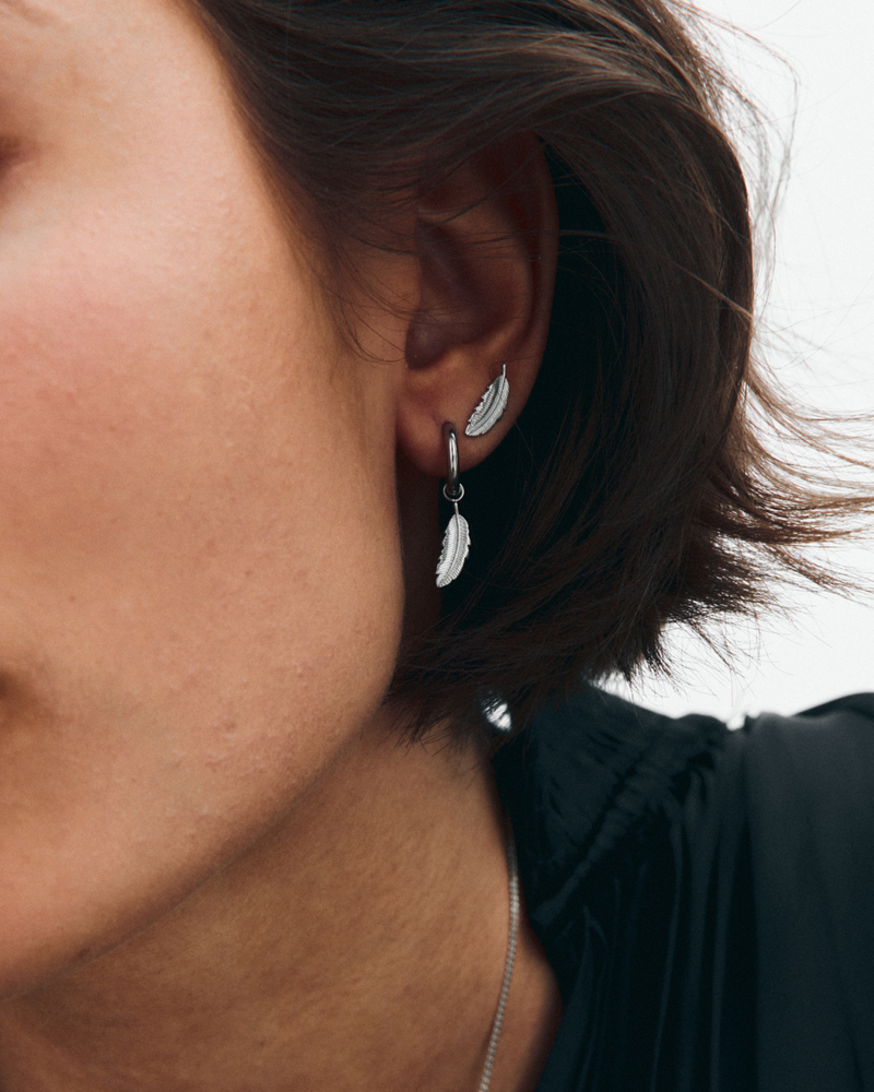 Feather Studs Nappikorvakorut Hopea