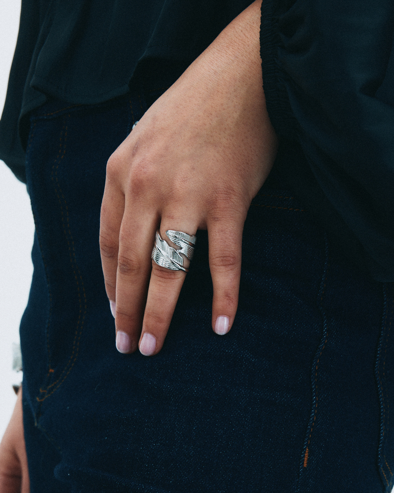Feather Ring Ringe i sølv Sølv