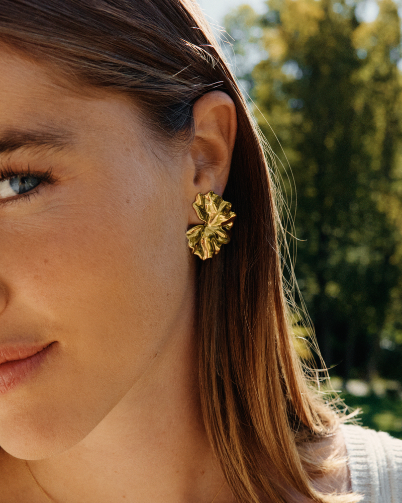 Gerana Studs L Steckerohrringe Gold