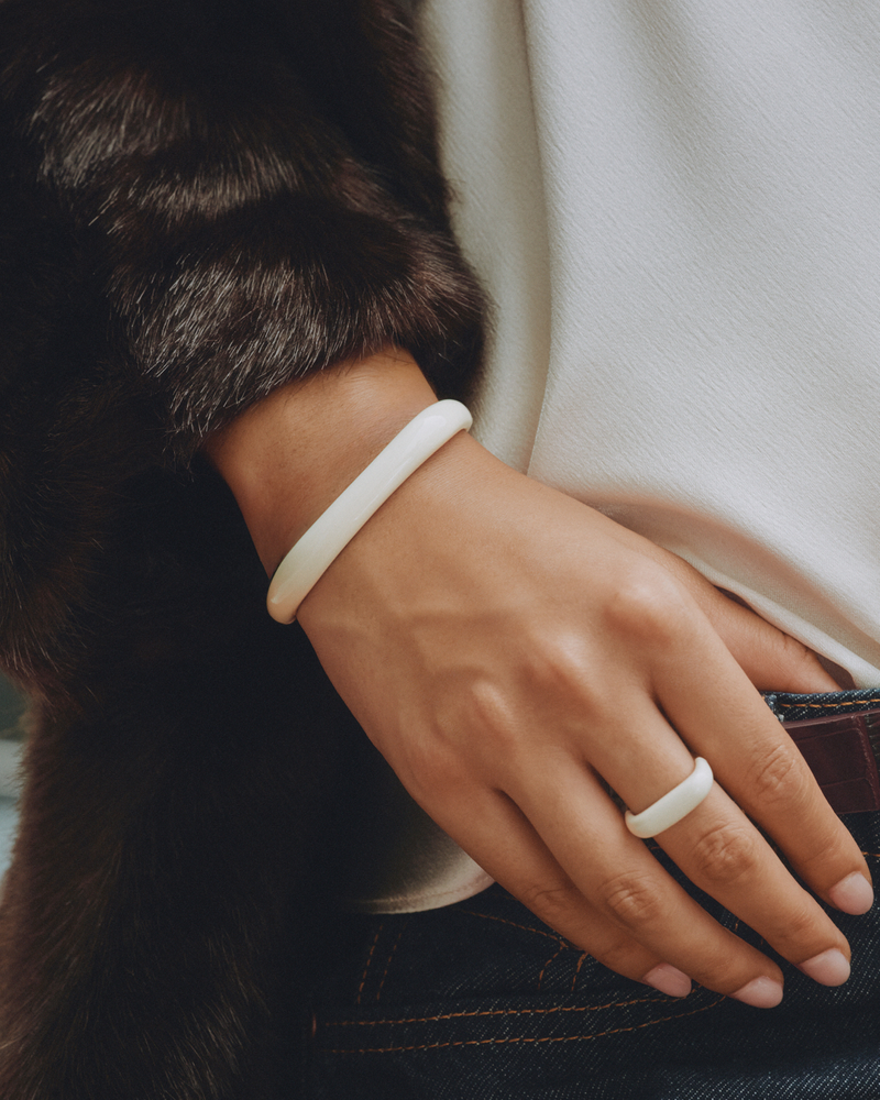 Lore Bangle Jäykät rannekorut Kulta/Valkoinen