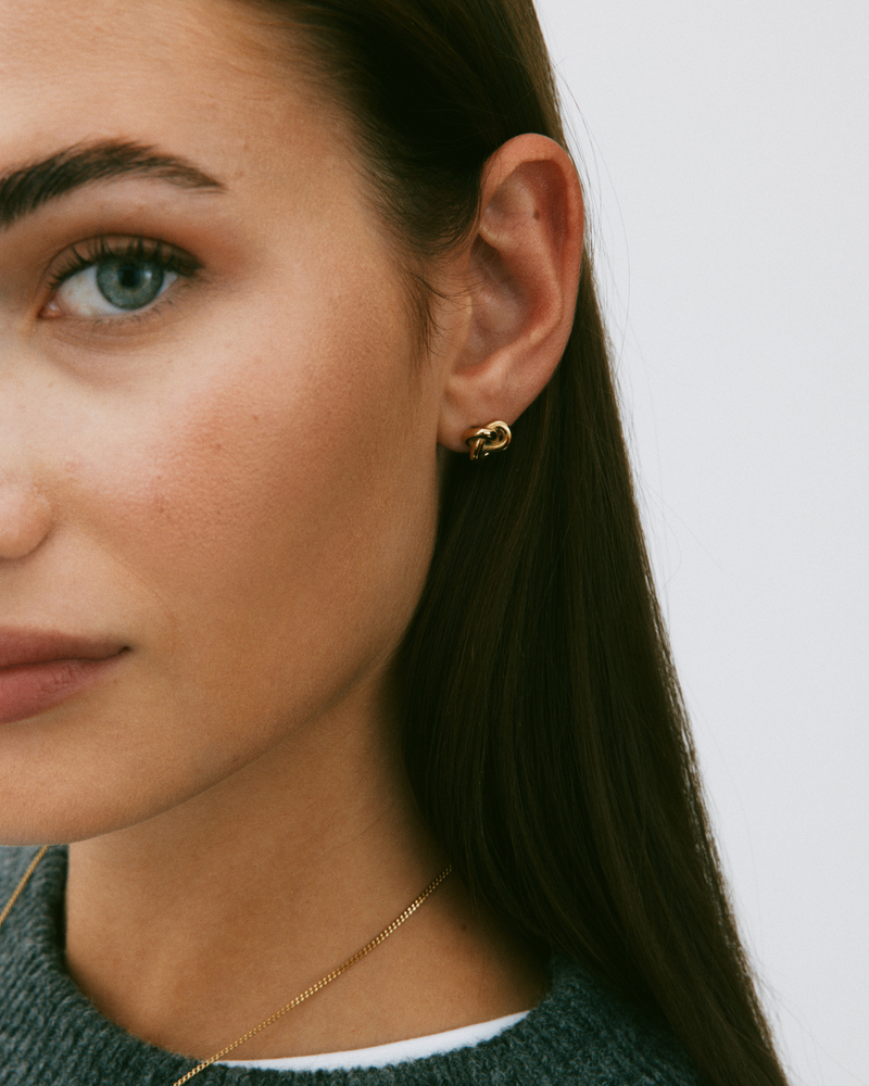 Infinity Knot Studs S Studs Gold