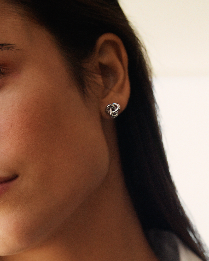 Infinity Knot Studs S Studs Silver