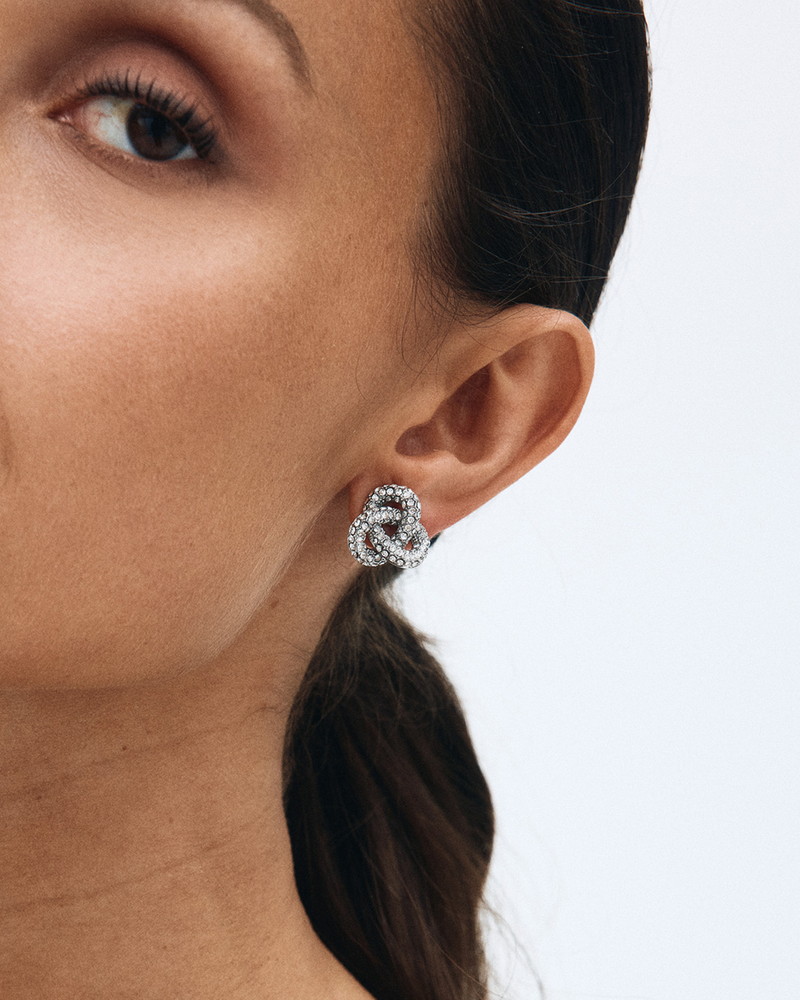 Infinity Knot Sparkle Studs L Oorknopjes Zilver