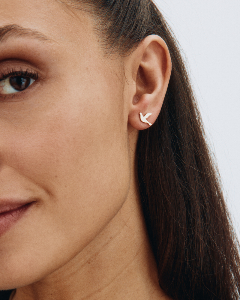 Dove Studs Ørestikker Guld