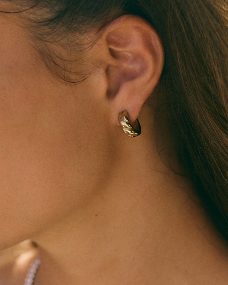 Twist Hoops S Hoops Gold