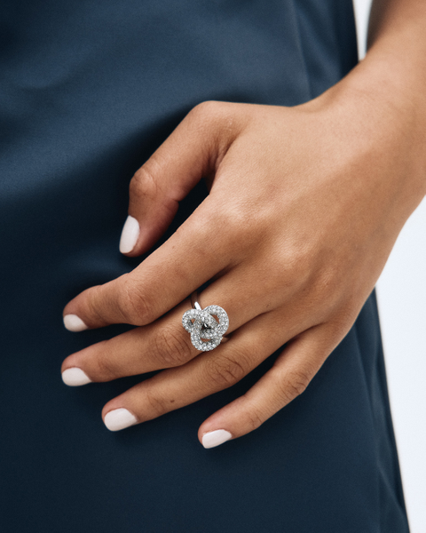 Infinity Knot Sparkle Ring L Classics Silver