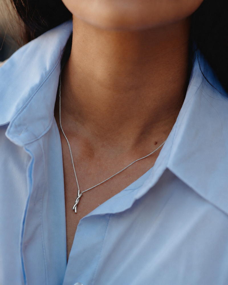 Novel Knot Necklace Silver necklaces Silver